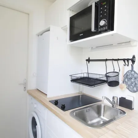 アパート Charming Studio Between Thermal Baths And City Center *