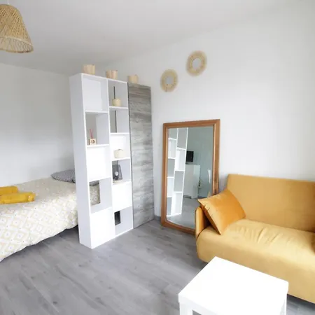 Charming Studio Between Thermal Baths And City Center